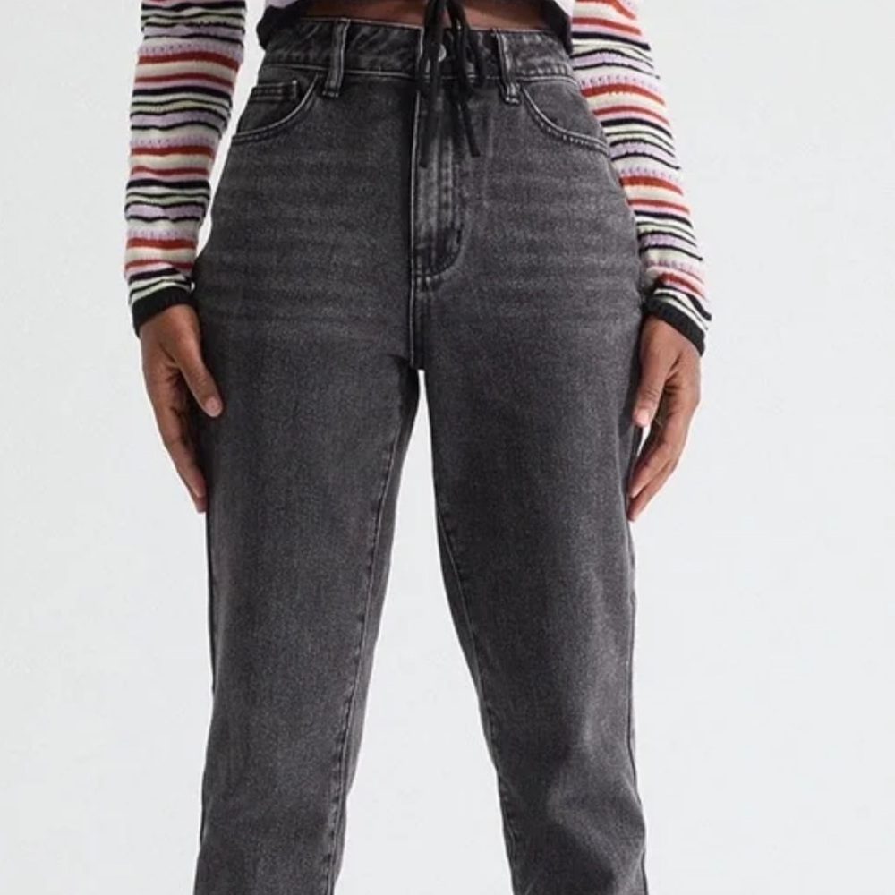 Raw hem jeans